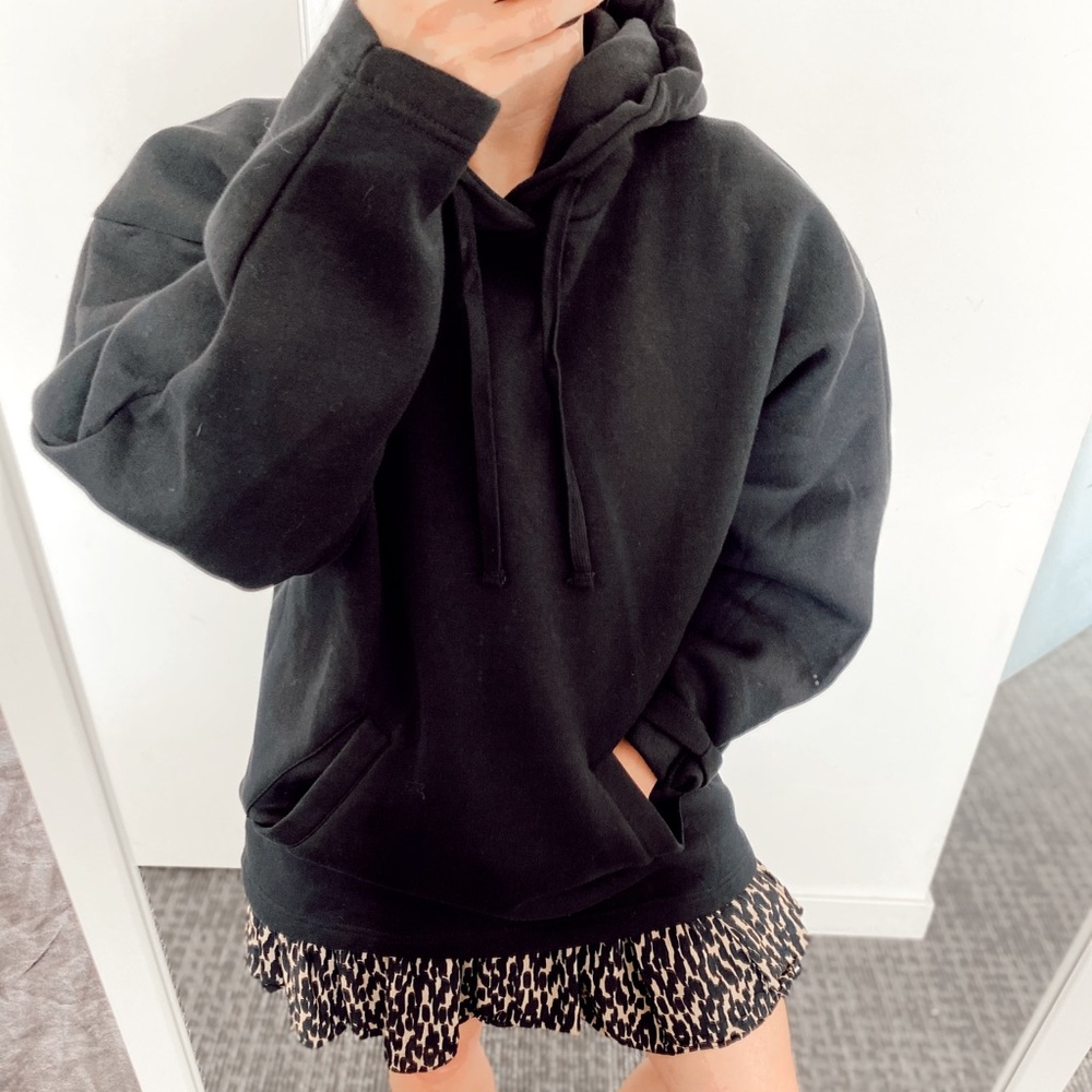 Oversized Hoodie from Zara - Black - Size Medium